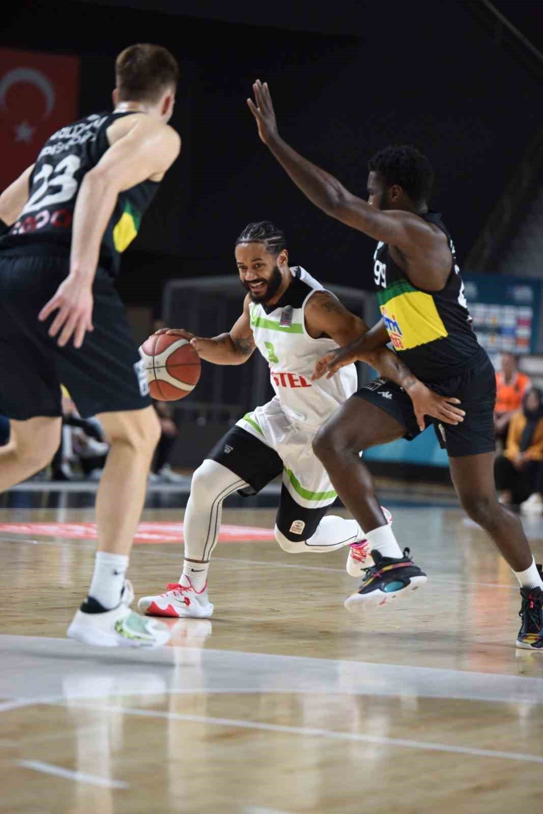 Türkiye Sigorta Basketbol Süper Ligi: Manisa BBSK: 82 - Frutti Extra Bursaspor: 87
