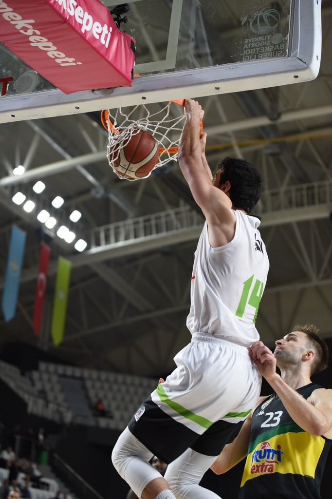 Türkiye Sigorta Basketbol Süper Ligi: Manisa BBSK: 82 - Frutti Extra Bursaspor: 87