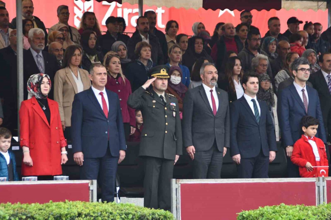 Söke’de 23 Nisan Ulusal Egemenlik ve Çocuk Bayramı kutlandı