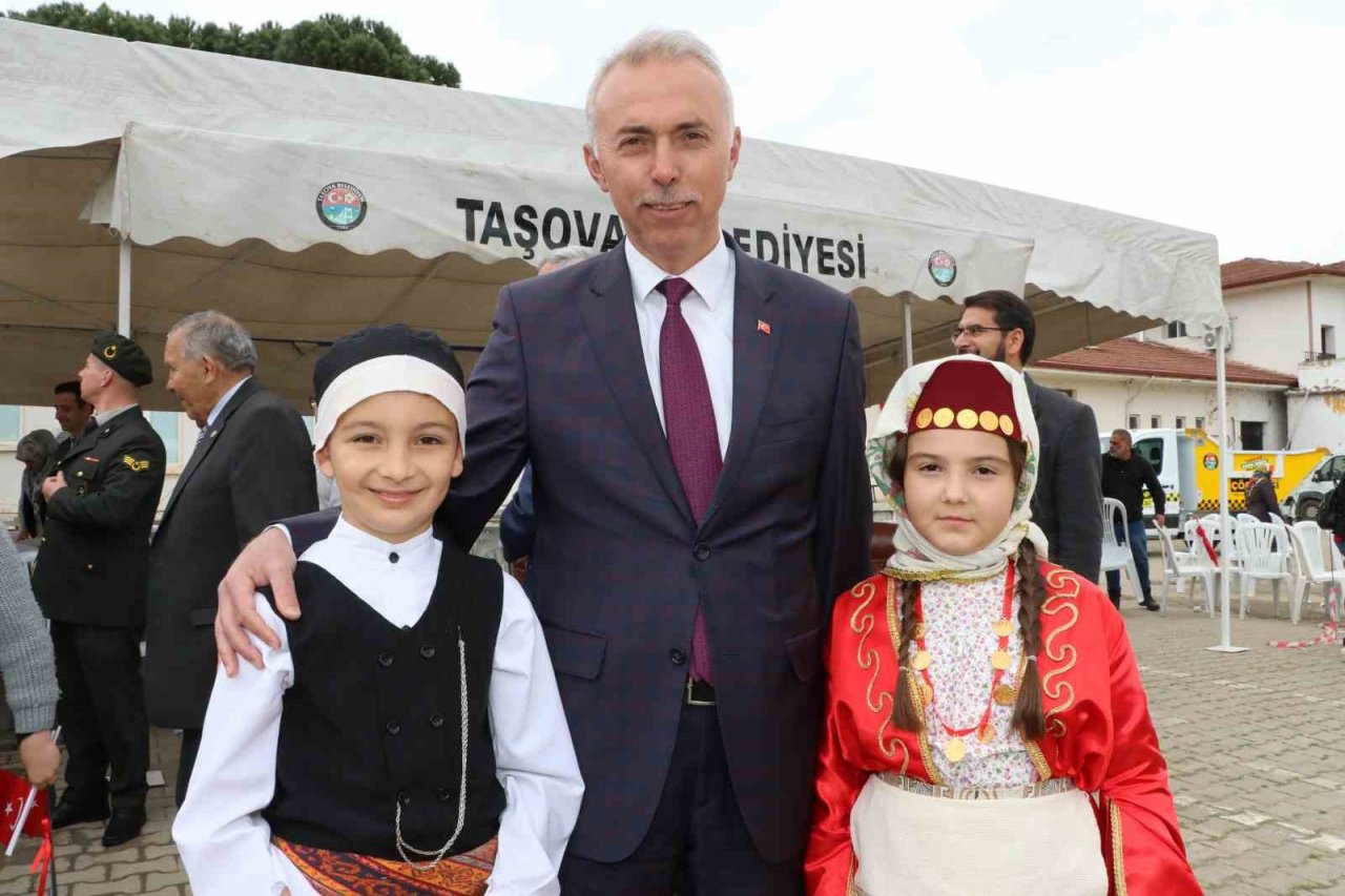 Taşova’da 23 Nisan coşkuyla kutlandı