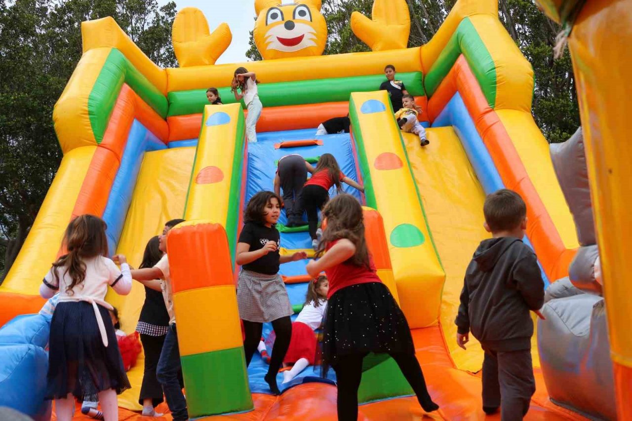 Antalya Büyükşehir Belediyesi’nden çocuklara özel festival