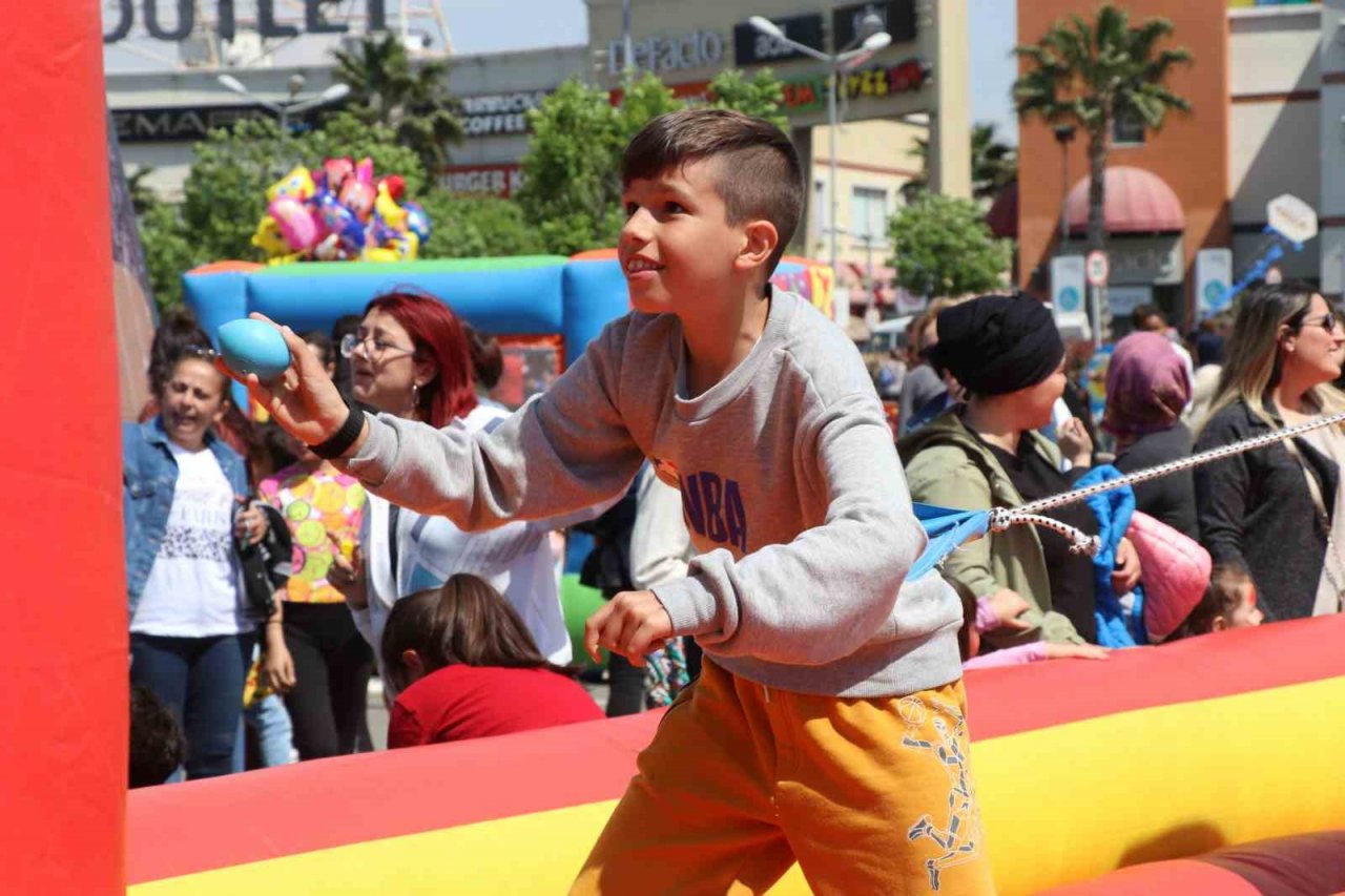 Söke Belediyesi Uçurtma Şenliği 23 Nisan’a renk kattı
