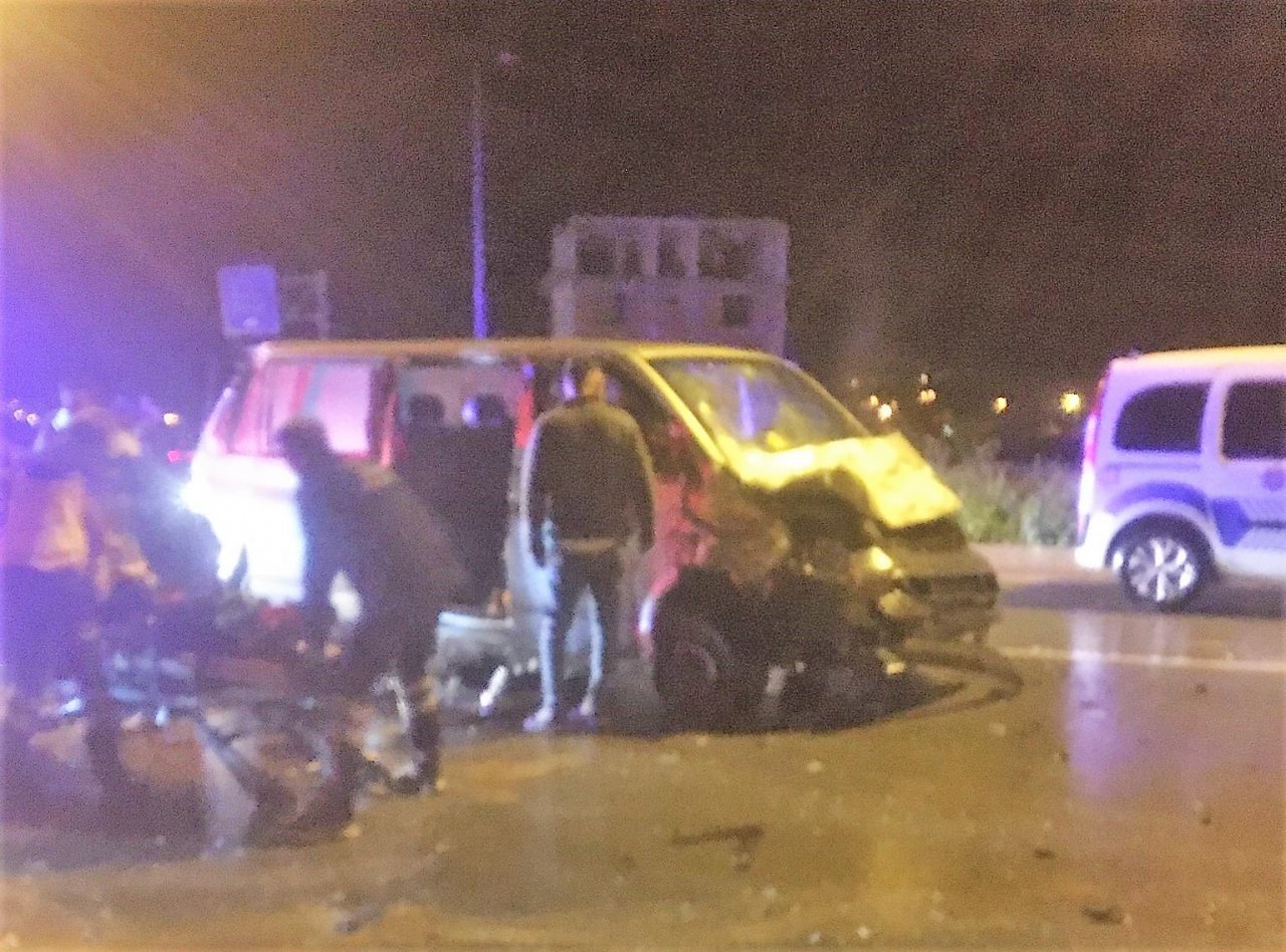 Başkanın oğlunun karıştığı kazada 4 ölü, 3 yaralı