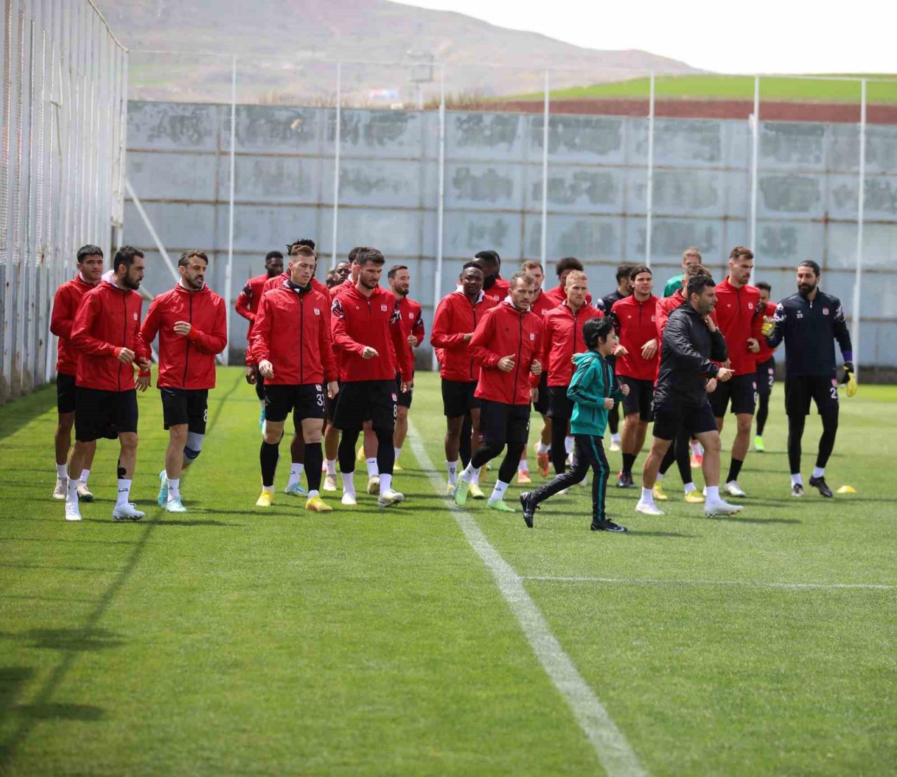 Rıza Çalımbay, görevini temsili olarak genç Abdullah’a devretti