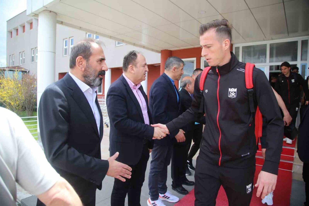 Sivasspor bayramlaştı
