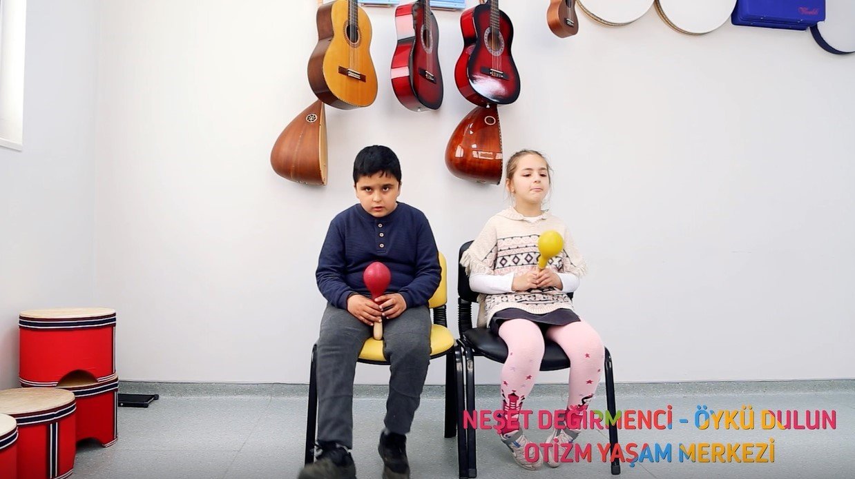 Efeler’in çocuklarından 23 Nisan’a özel video