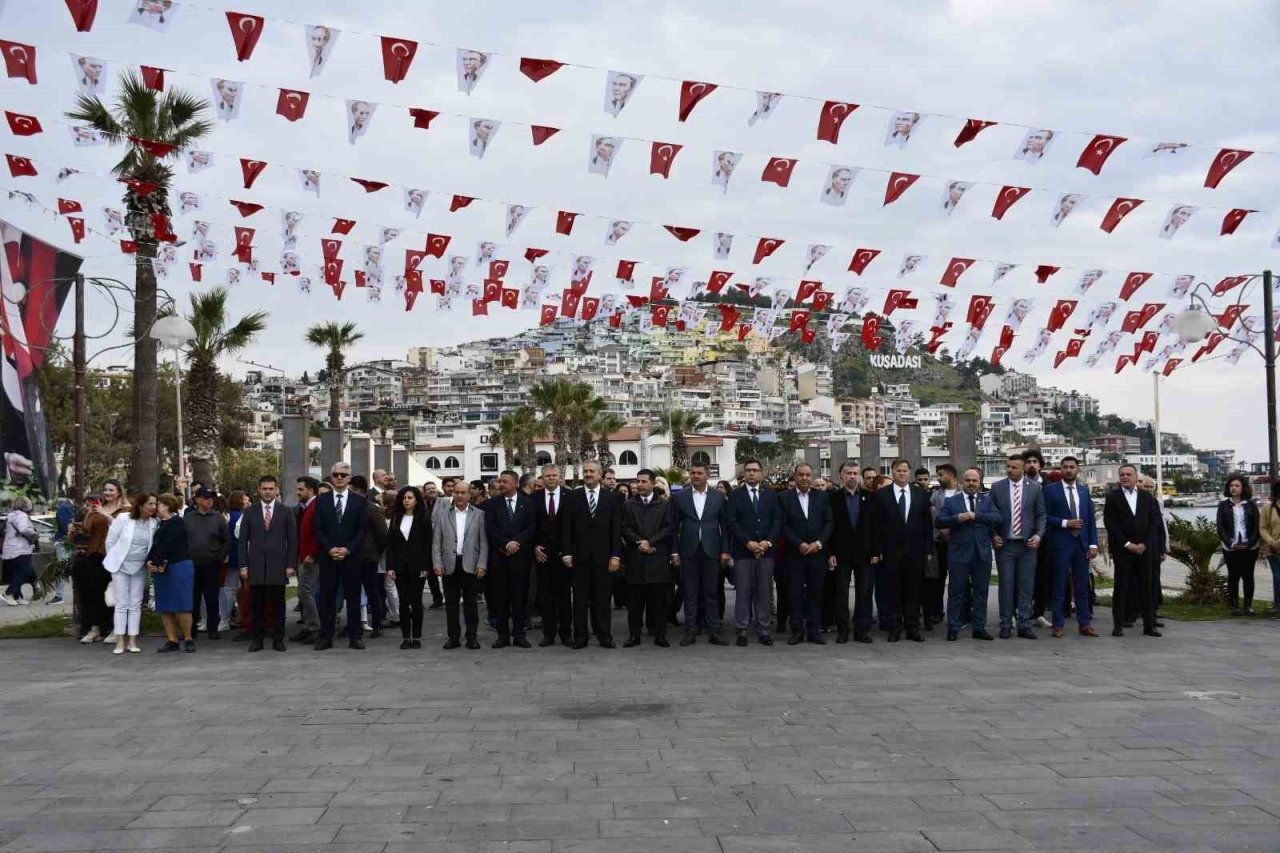 Kuşadası’nda 23 Nisan Ulusal Egemenlik Ve Çocuk Bayramı coşkuyla kutlandı