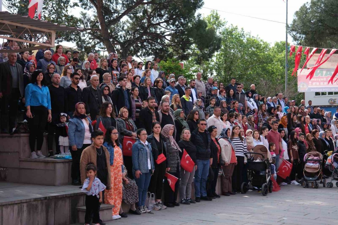 Kuyucak’ta 23 Nisan coşkusu yaşandı