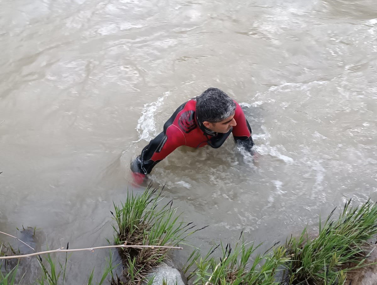 Malatya’da çaya düşen 8 yaşındaki kız hayatını kaybetti