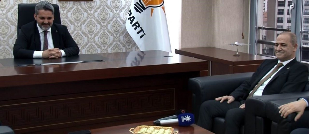 AK Parti İl Başkanı Üzüm: "Halkta müthiş bir teveccüh var, bizi sahipleniyorlar"