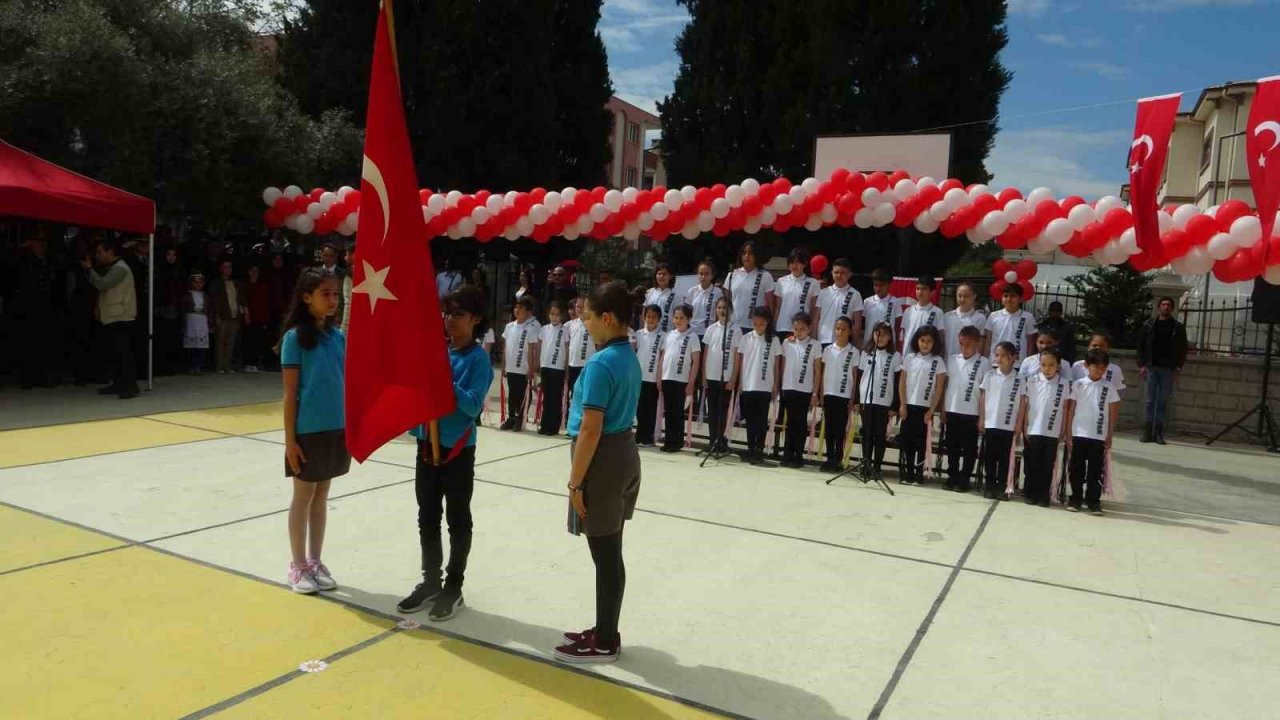 Muğla’daki 23 Nisan kutlamaları coşku ile kutlandı