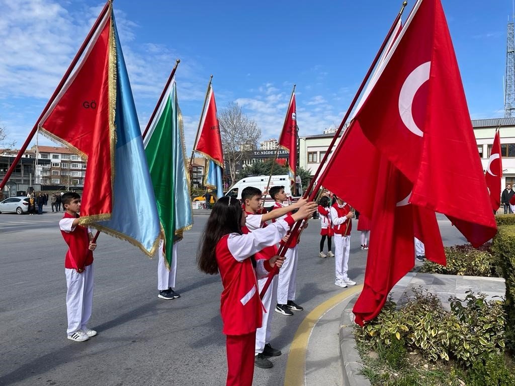 Niğde’de 23 Nisan Ulusal Egemenlik ve Çocuk Bayramı kutlandı