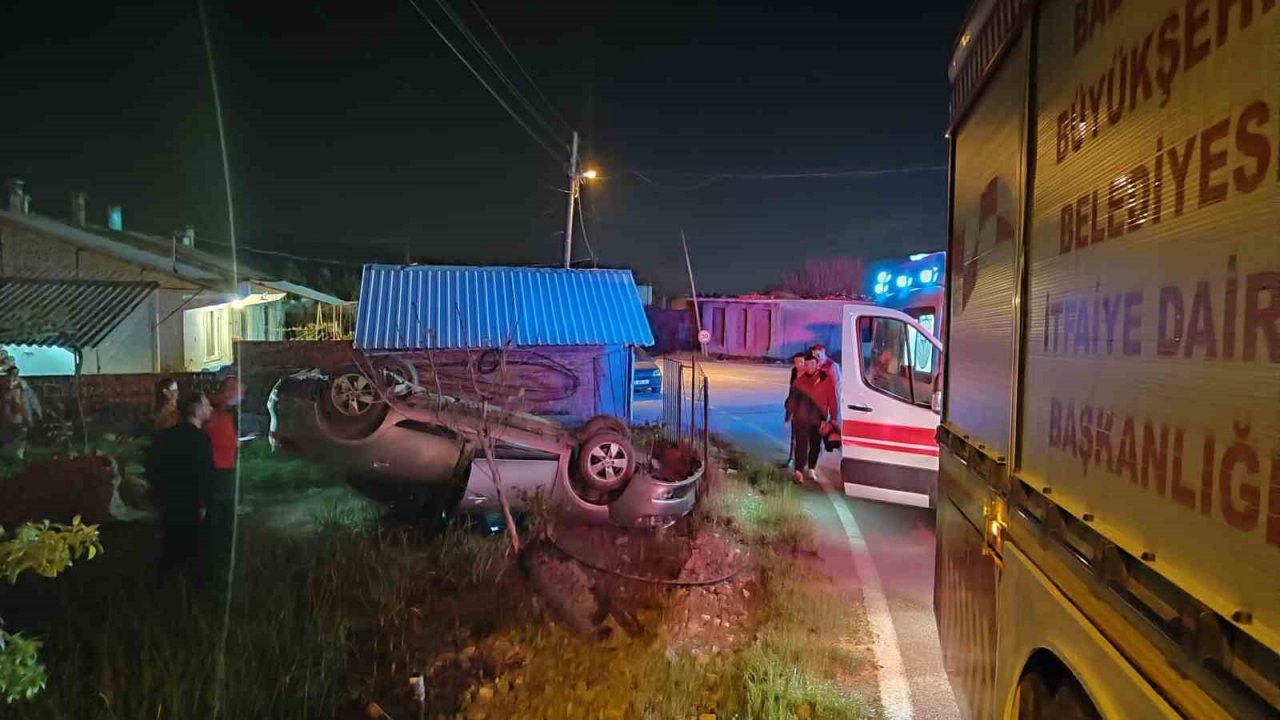 Susurluk’ta takla atan otomobilin sürücüsü yaralandı