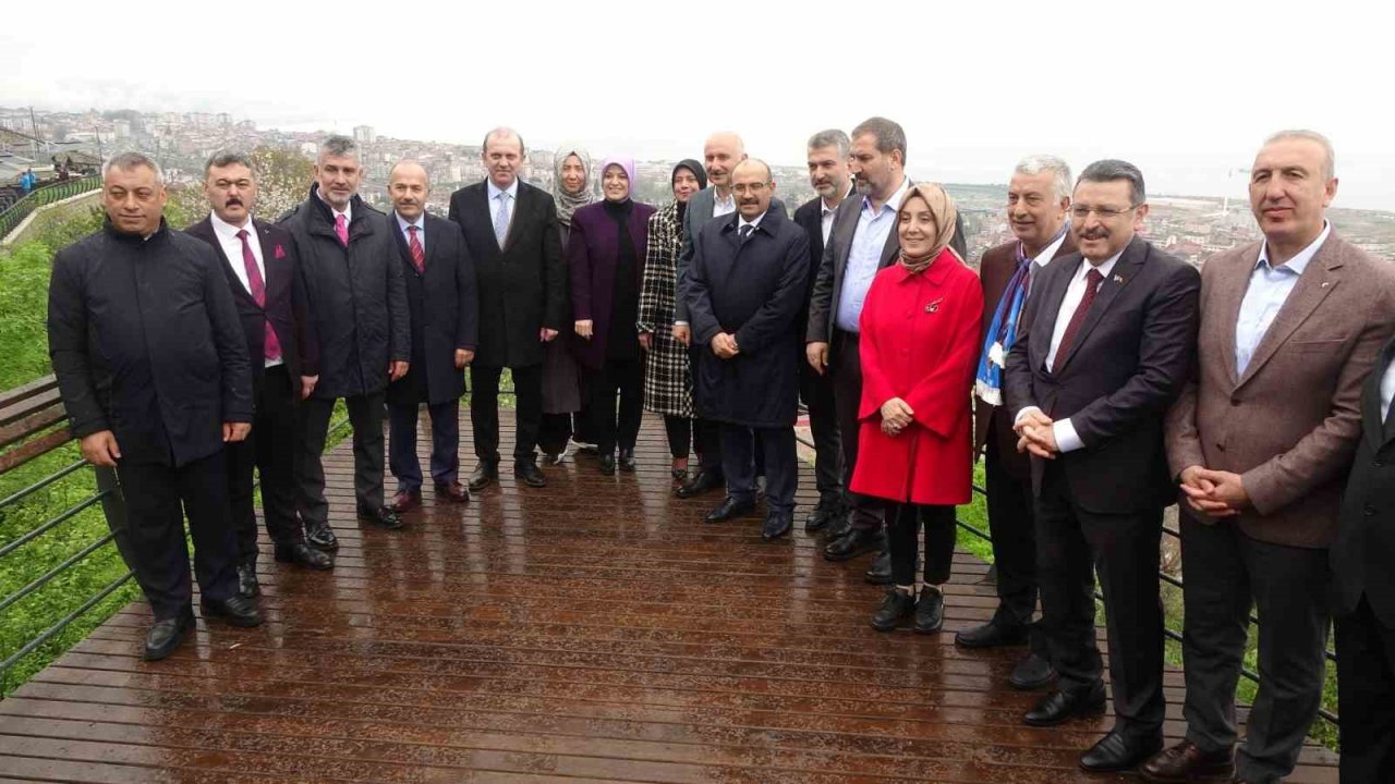 Bakan Karaismailoğlu: "Dışişleri Bakanlığı Trabzon’da temsilcilik açacak"
