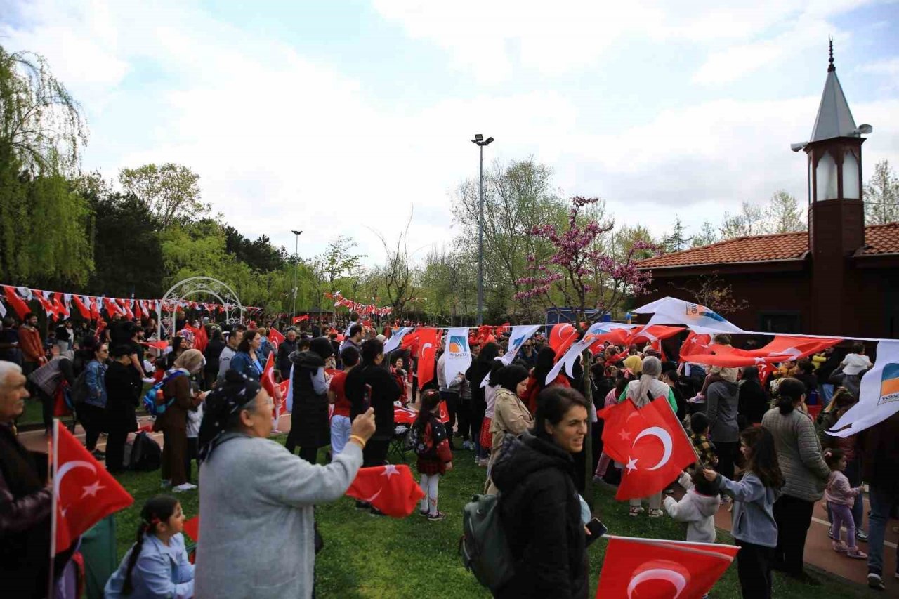 Çekmeköylü çocuklar 23 Nisan’da doyasıya eğlendi