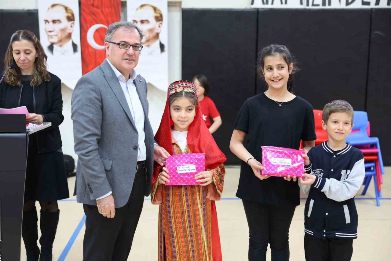 Hacılar’da 23 Nisan Ulusal egemenlik ve Çocuk Bayramı coşkuyla Kutlandı