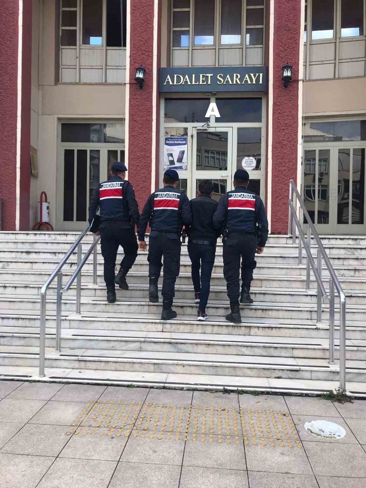 Aydın’da aranan 6 şahıs, jandarma tarafından yakalandı