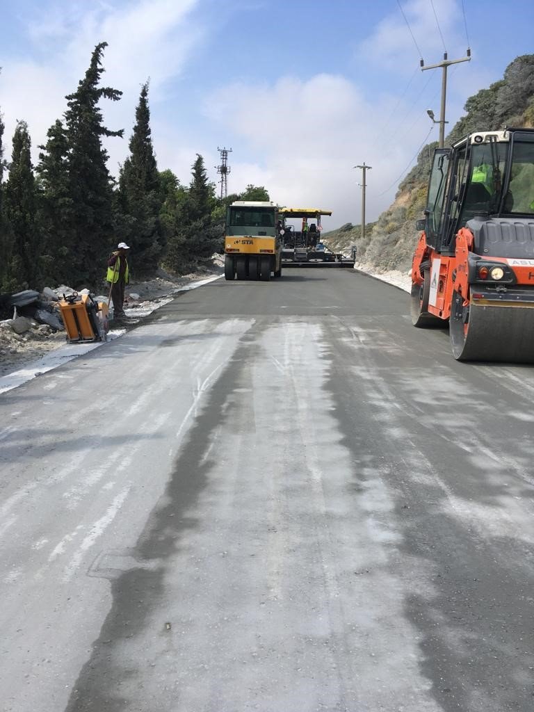 Balıkesir’de ilk beton yol yapılıyor