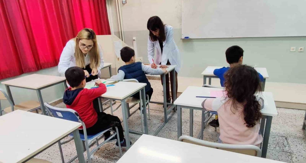 BARÜ’nün projesiyle depremden etkilenen çocuklar eğlenerek öğrenecek