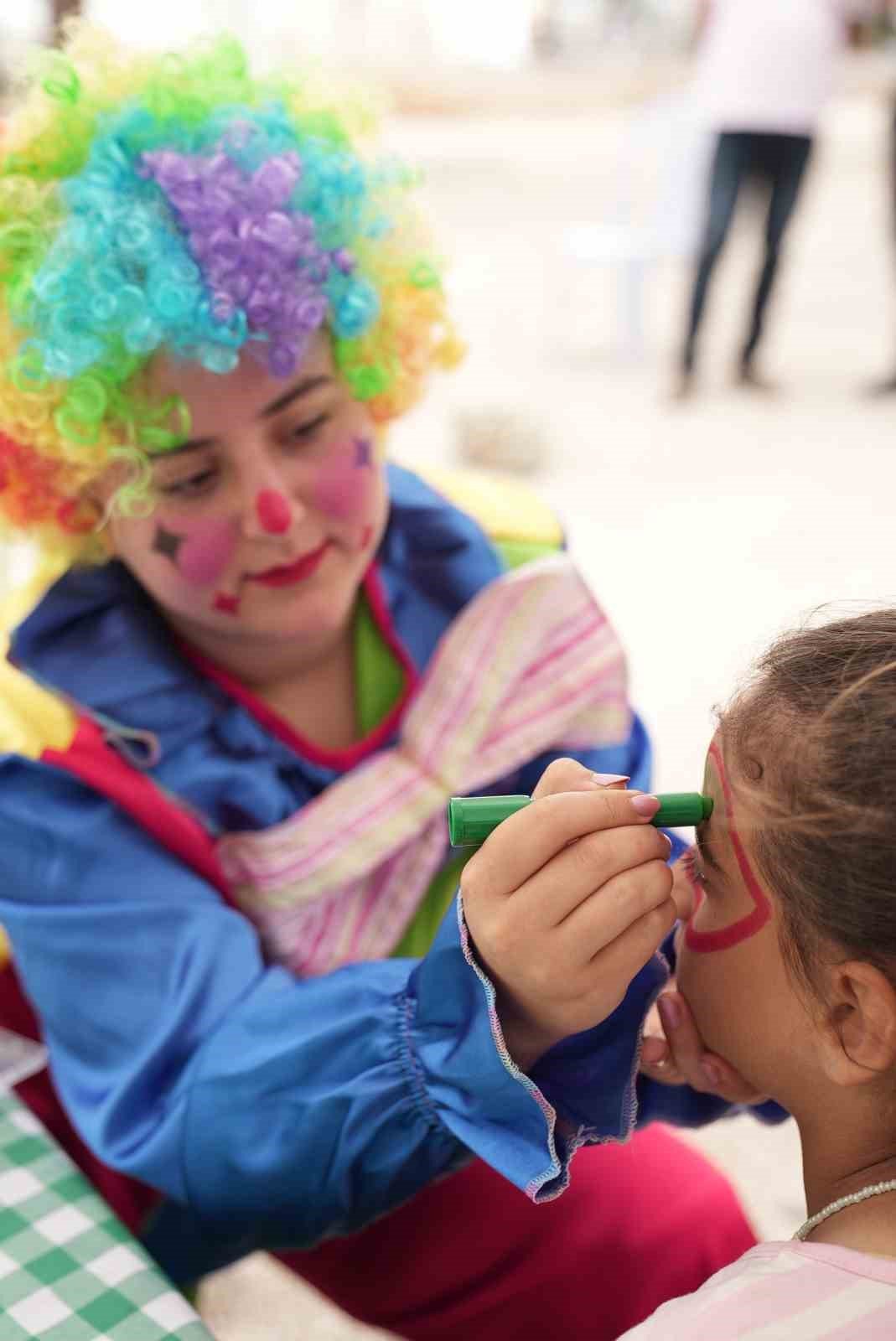 bp, 23 Nisan’ı Hatay’daki çocuklarla kutladı