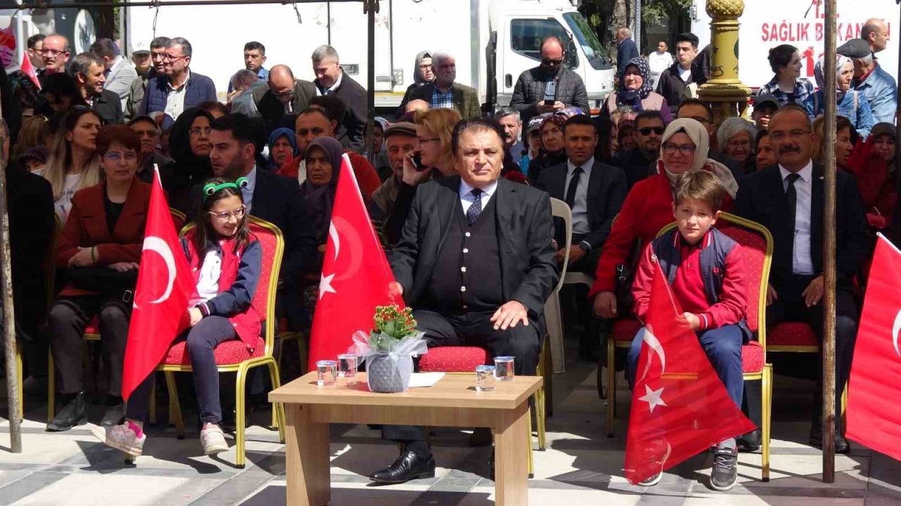 Burdur’da 23 Nisan coşkuyla kutlandı