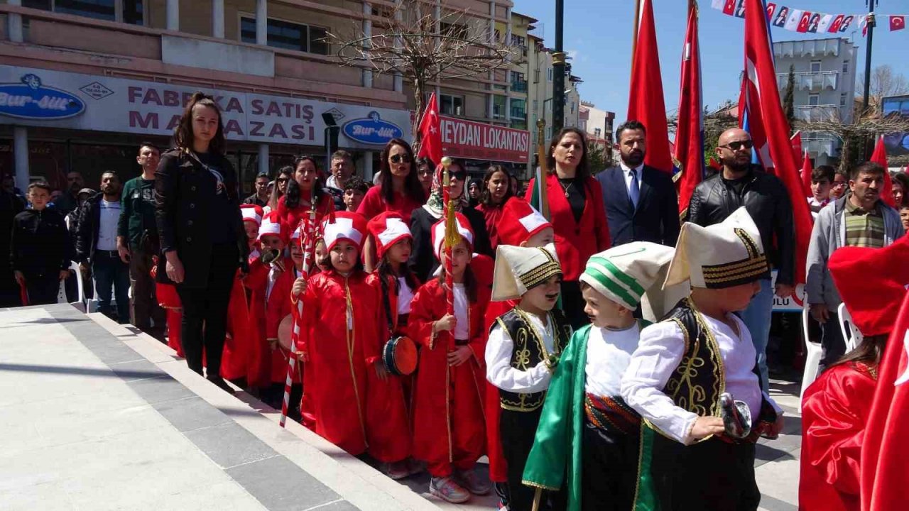 Burdur’da 23 Nisan coşkuyla kutlandı