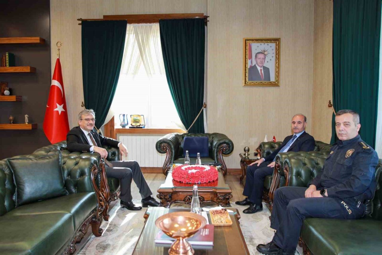 Emniyet Genel Müdürü Aktaş, Vali Ekinci ile bir araya geldi