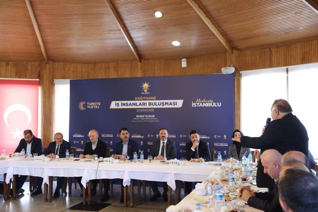Bakan Kurum: "15 Mayıs itibariyle biz yurt dışından borç alacağız diyen Kılıçdaroğlu var"