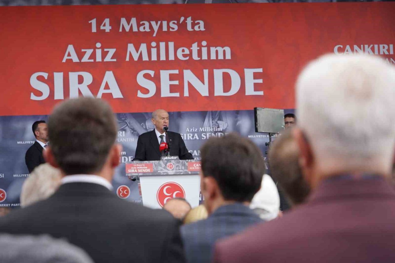 Bahçeli: "Kılıçdaroğlu Kürt kökenli kardeşlerimizin terörist muamelesi gördüğünü iddia etmiştir. Bu iddia düşman iddiasıdır"
