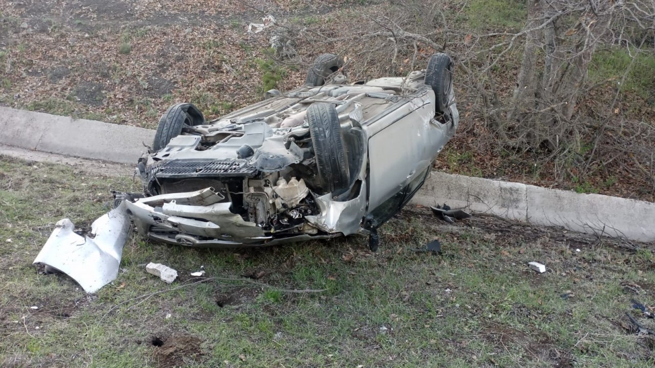 Genç diş hekimi kazada ağır yaralandı