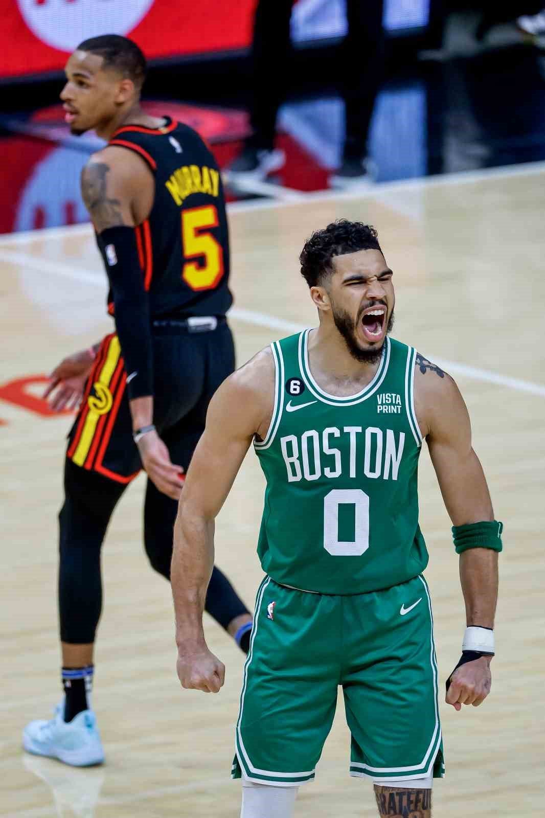 Golden State, Sacramento’yu yenerek seride durumu 2-2 yaptı