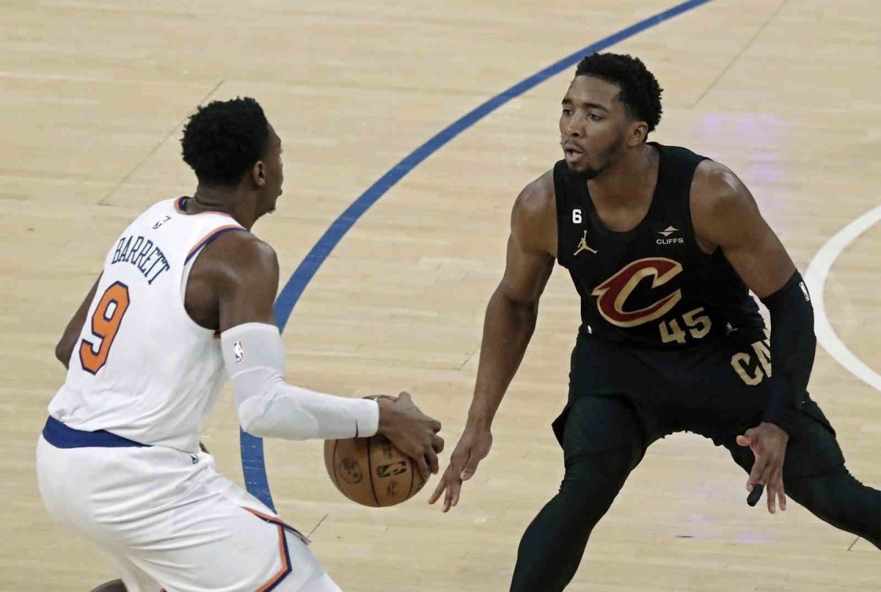 Golden State, Sacramento’yu yenerek seride durumu 2-2 yaptı