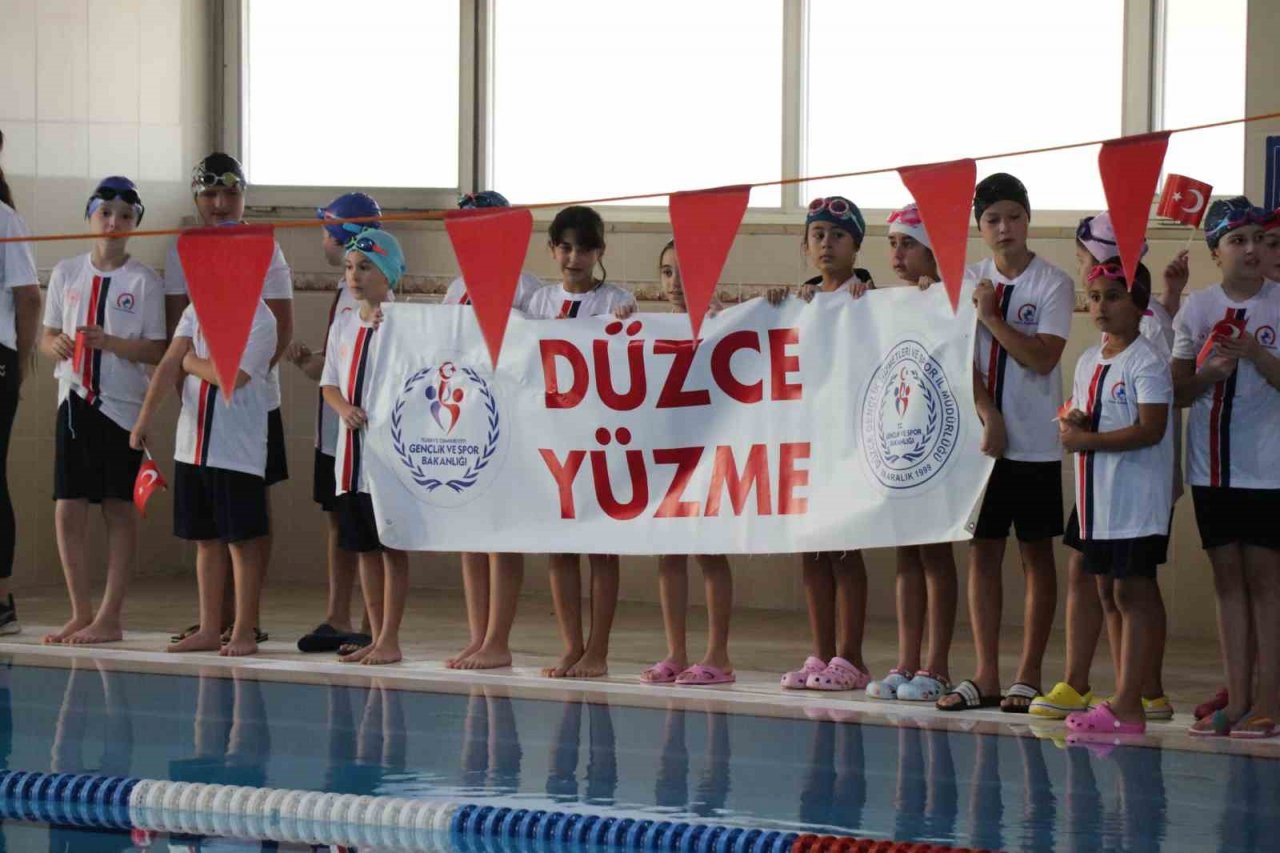23 Nisan yüzme şenliği ile kutlanacak