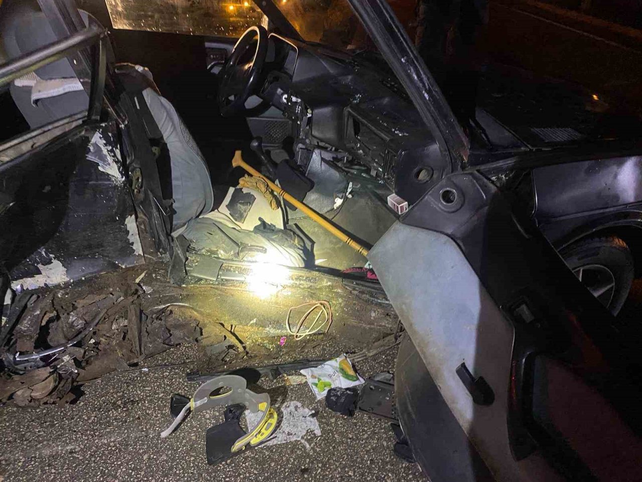 Amasya’da 3 otomobilin karıştığı zincirleme kaza: 2 ölü, 8 yaralı