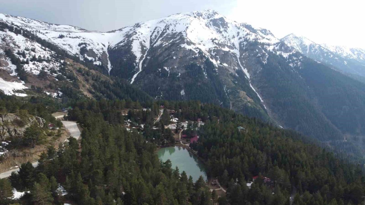 Limni Gölü’nde turizm sezonu Ramazan Bayramı tatili ile açıldı