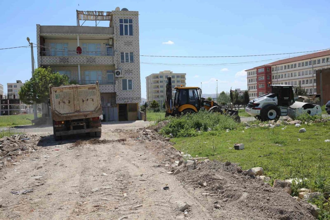 Haliliye’de üst yapı çalışmaları hızla devam ediyor