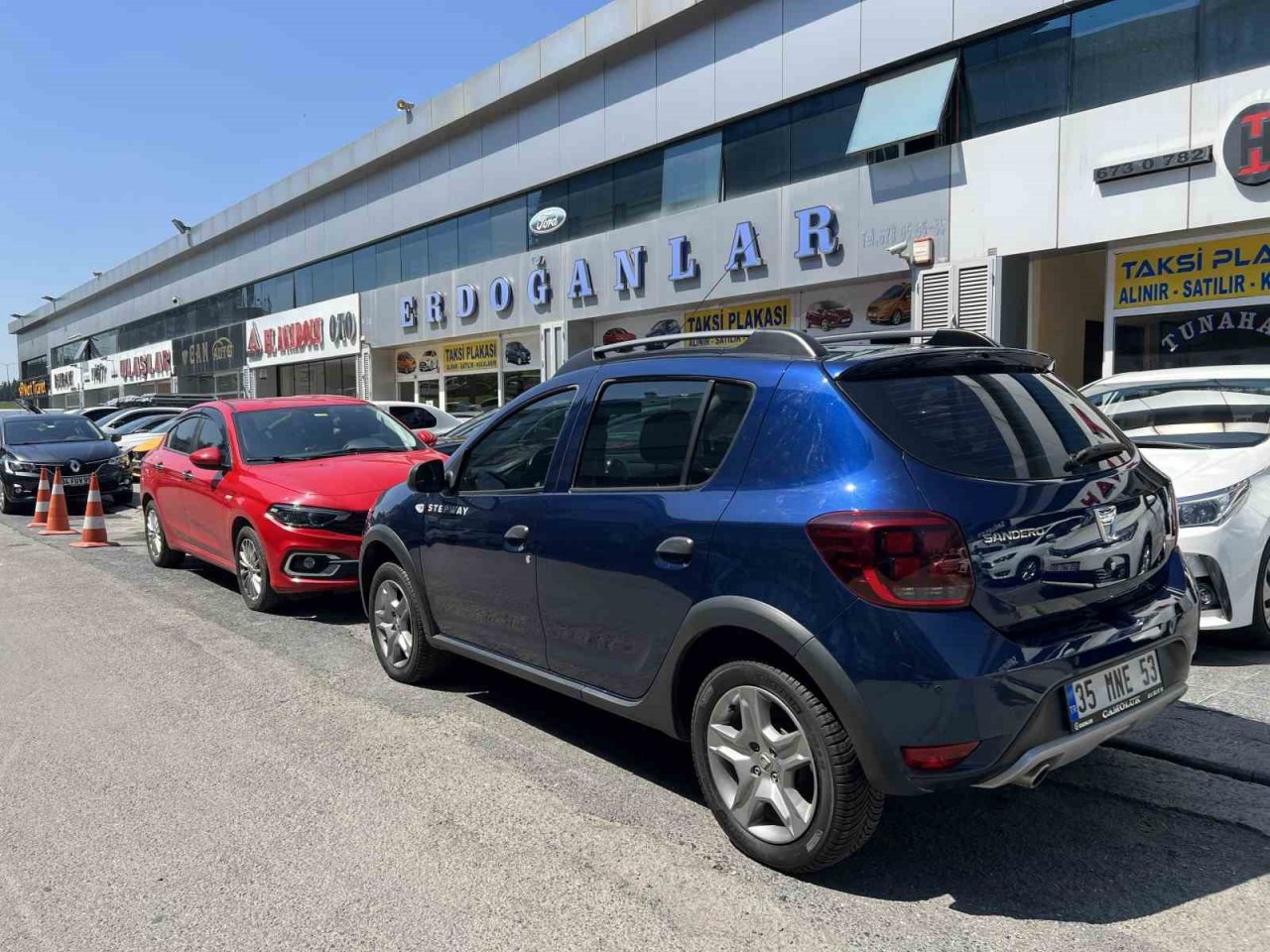 İkinci el otomobil piyasası bayram sonrasında sessizliğe büründü