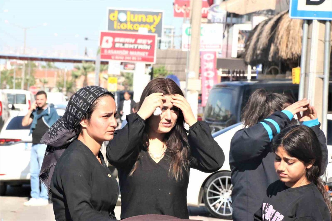 Şırdan dükkanı yangında küle döndü, genç kız gözyaşlarını tutamadı