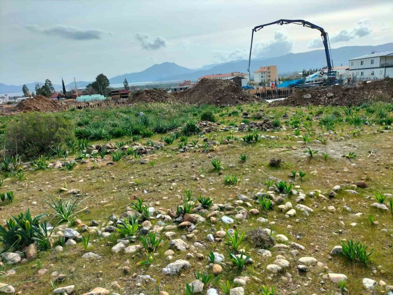 Köyceğiz’de TOKİ konutlarının inşaatı başladı