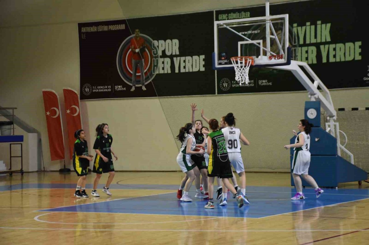 Basketbol Anadolu Şampiyonası Muğla’da başladı