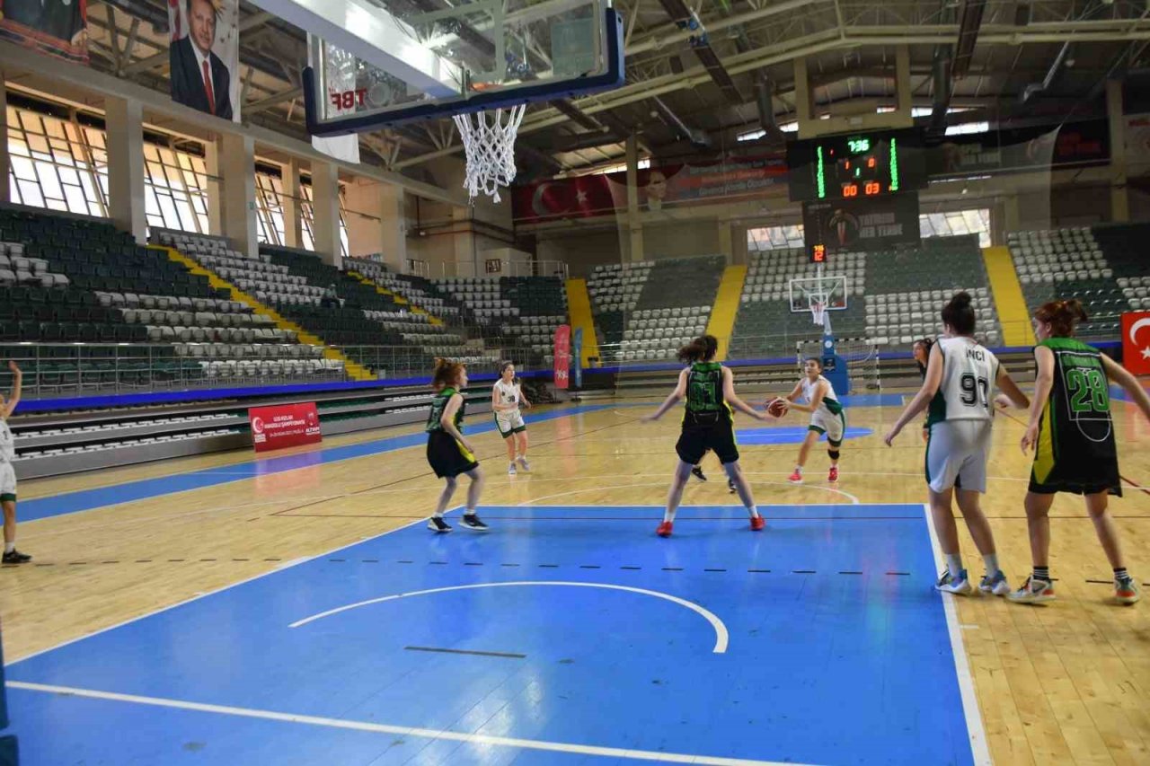 Basketbol Anadolu Şampiyonası Muğla’da başladı