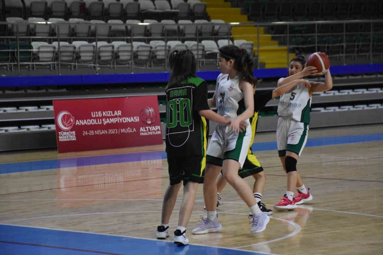 Basketbol Anadolu Şampiyonası Muğla’da başladı