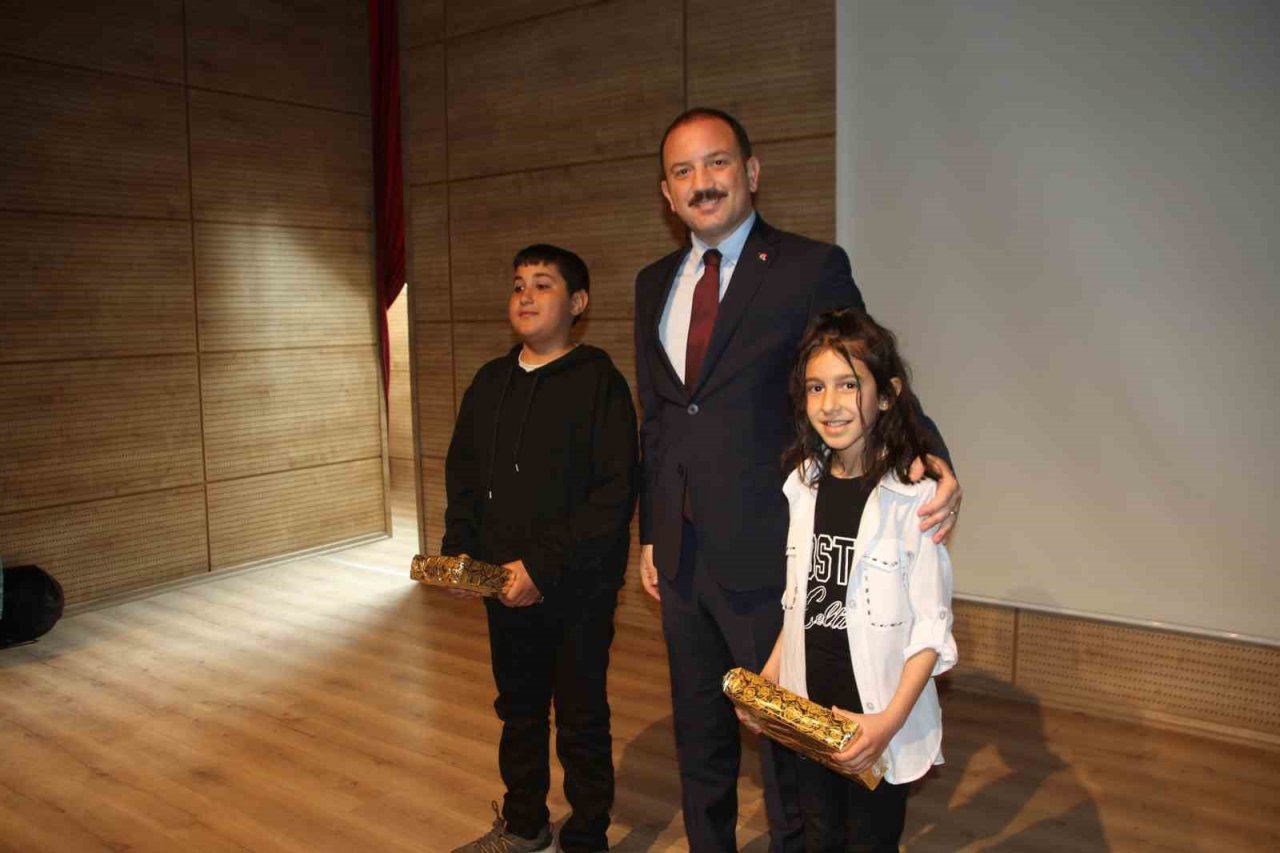 Malazgirt’te 23 Nisan coşkusu