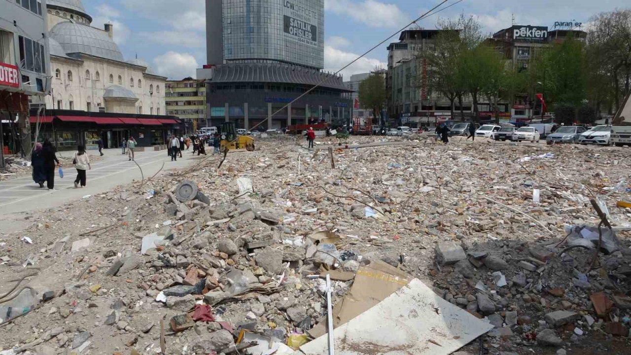 Malatya’da enkaz kaldırma çalışmalarında sona gelindi