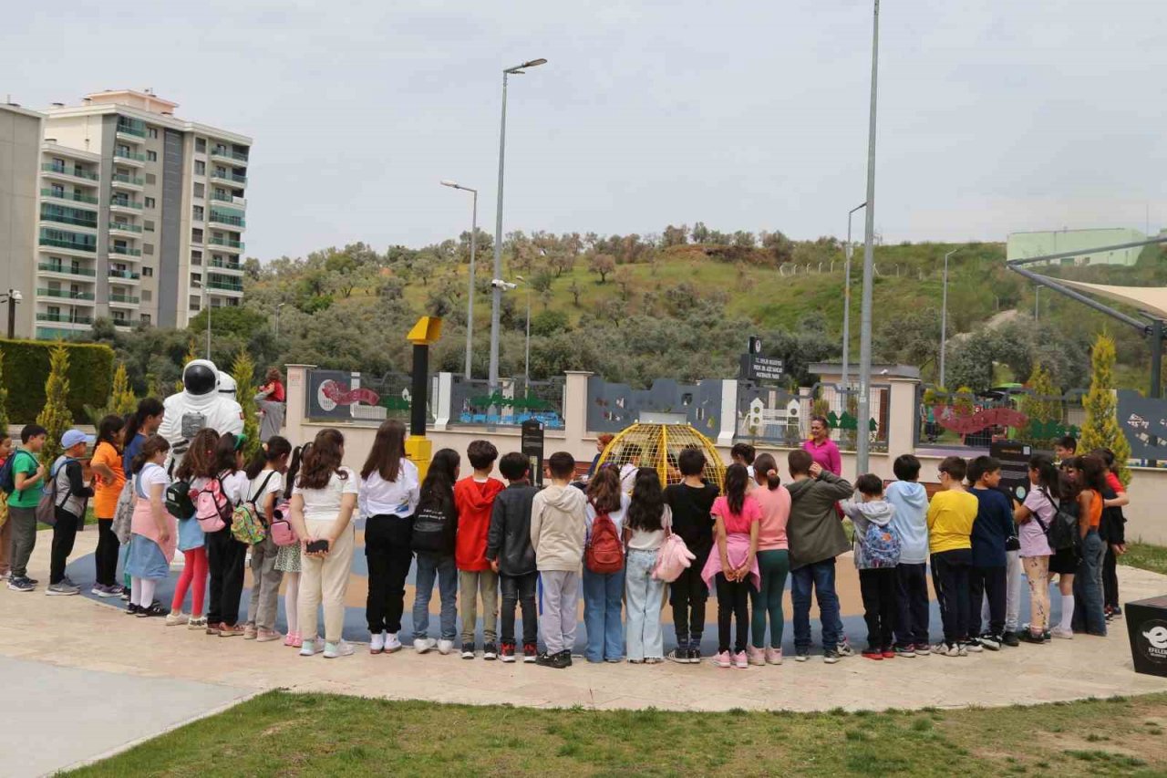 Efeler’in Bilim Parkı konuklarını ağırlamaya devam ediyor