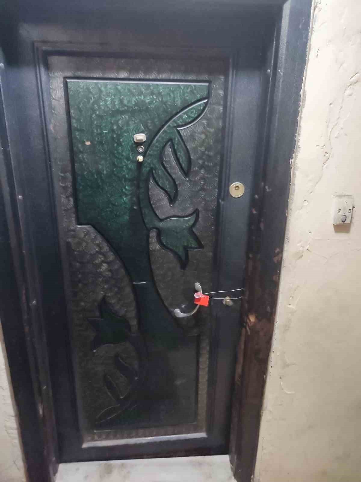 İstanbul’da kaçak göçmenlerin kaldığı "şok evlerine" operasyon: 38 yabancı yakalandı