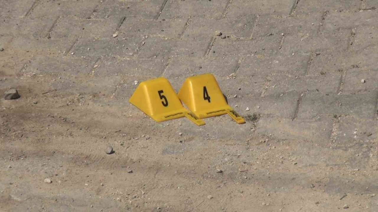 Eski eşinin evine defalarca ateş etti, eski kayınvalidesini yaraladı