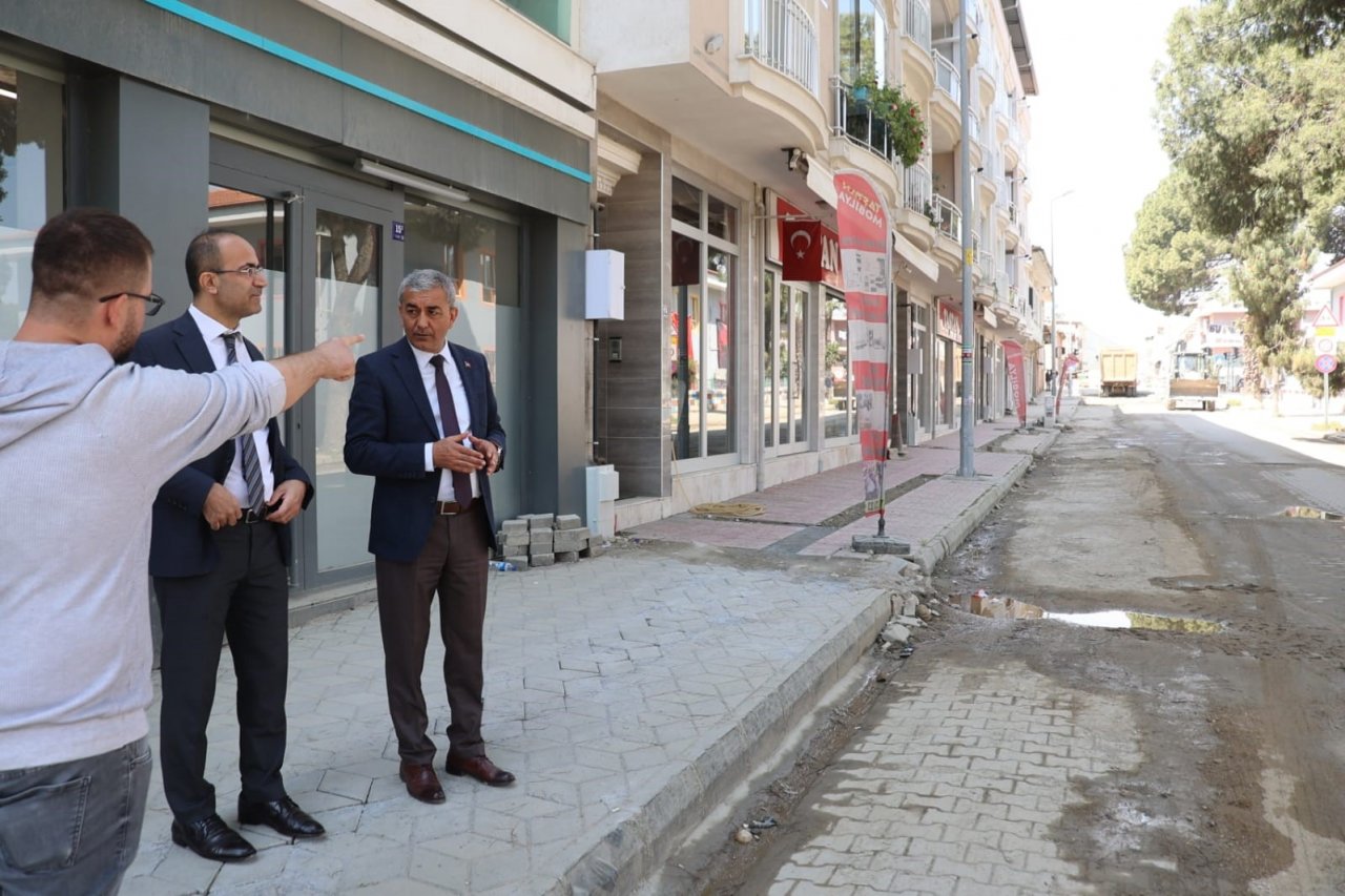 Başkan Kaplan’dan yol yapım çalışmalarına yakın takip