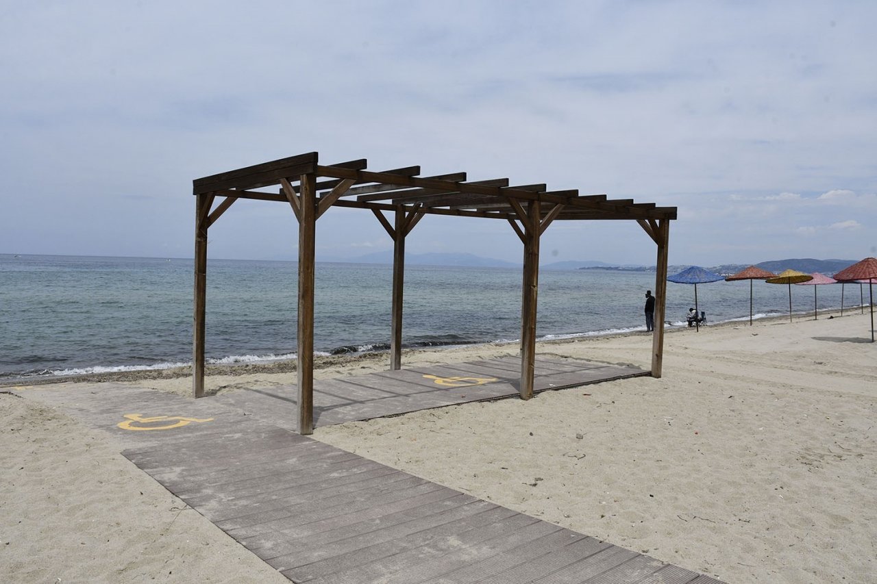 Kuşadası’nın plajları yaza hazırlanıyor