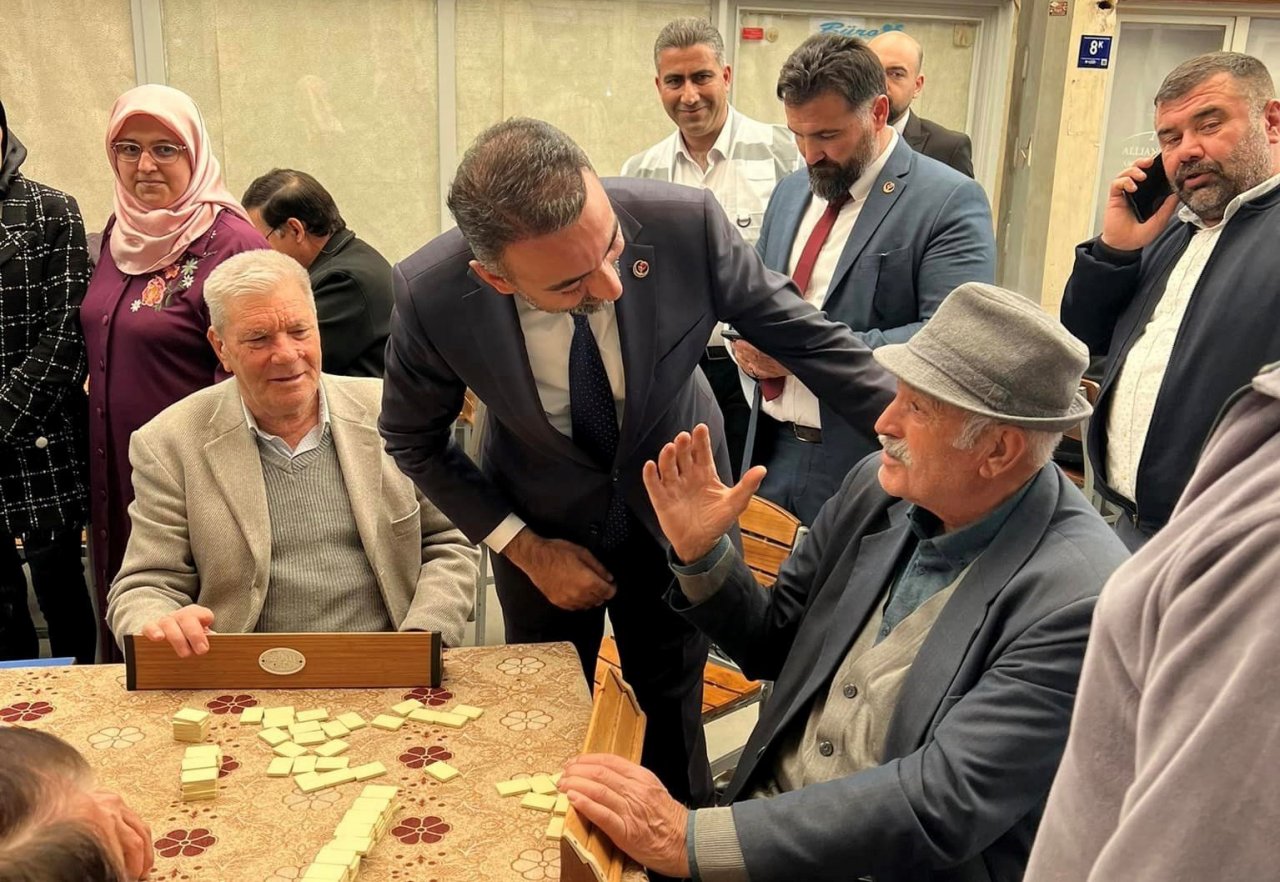 Milletvekili Adayı Eşin, seçim çalışmalarını sürdürüyor